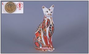 Royal Crown Derby Paperwt. 1st Quality Gold Stopper Siamese Cat. Retired June 2001.