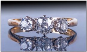 18ct Gold Diamond Ring, Set with three old round cut diamonds, Fully hallmarked. ring size Q.