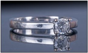 Ladies 9ct White Gold Set Single Stone Diamond Ring. The diamond of good colour and clarity. Est