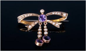 Victorian 9ct Gold Bar Brooch, central bow set with amethyst & seed pearls above two amethyst and