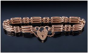 Ladies 9ct Gold 3 Bar Gate Bracelet with padlock & chain. Fully hallmarked for Birmingham 1963, 12.