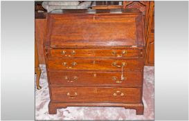 Small Georgian Mahogany Bureau With Fitted Interior. 4 Fall front. Graduating drawers & brass