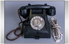 Black Bakelite Telephone with Round Dial. In working Order