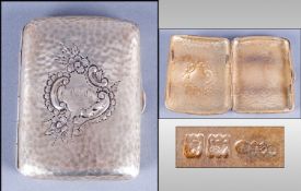 Edwardian Fine Quality Planished Silver Ladies Sharoot Case with embossed floral decoration to