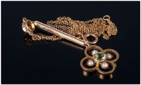 9ct Gold Peridot And Pearl Set Pendant, set with a central peridot surrounded by four pearls and a