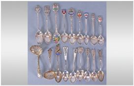 A Collection Of Silver Teaspoons. All fully hallmarked. 13 teaspoons in total. 162.6 grams. Plus a