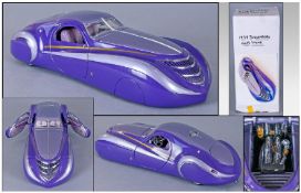 Franklin Mint Boxed 1:24 1938 Duesenberg Coupe Simone. This model is the largest & heaviest model