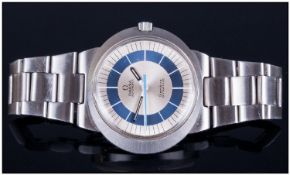 Gents Omega Dynamic Wristwatch, stainless steel bracelet wristwatch, circa 1969, silvered dial, blue
