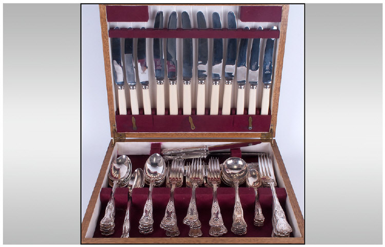 Viners Canteen of Cutlery together with a small silver plated tray.