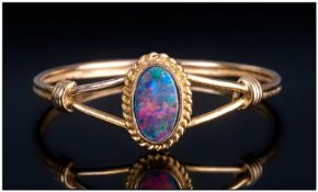 Ladies 9ct Gold Set Opal Ring. Marked 9ct.