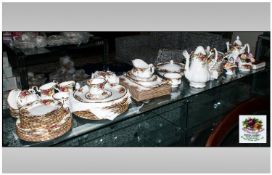Royal Albert Old Country Roses Dinner Service Comprising 8 side plates, 8 cups & saucers, 7 salad