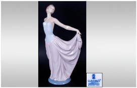 Lladro Figure `Dancer` model number 5050. mint condition and original box. 12`` in height.