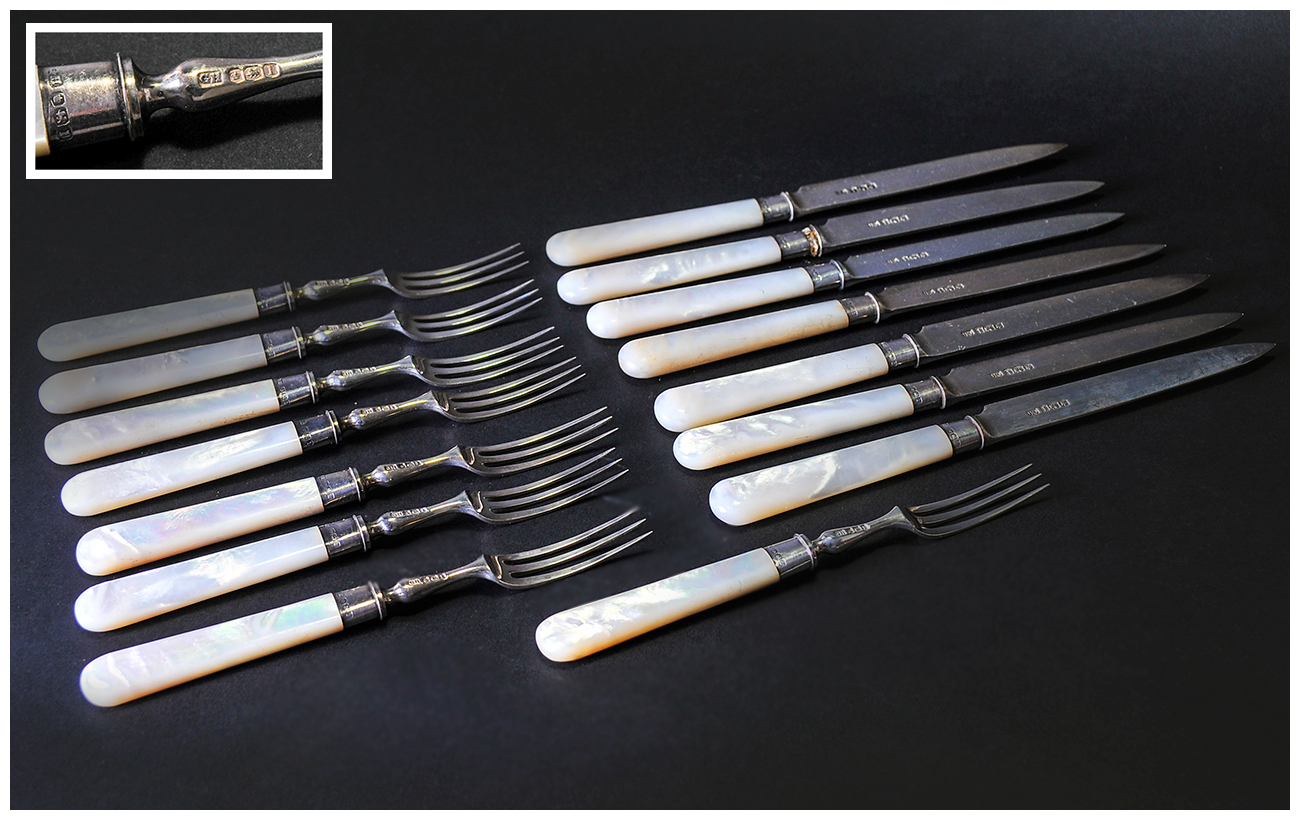 A Good Quality 1950's ( 15 ) Piece Silver and Mother of Pearl Handle, Set of Knives and Forks. - Image 2 of 3