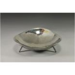 Keswick School of Industrial Art Bowl. E692. Diameter 7 Inches, Height 1.75 Inches, Excellent