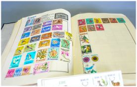 Meteor Loose Leaf Stamp Album. Very well fitted and presented with high quality stamps mostly mid