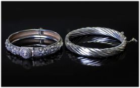 Antique Silver Hinged Bangles ( 2 ) In Total. 43.1 grams.