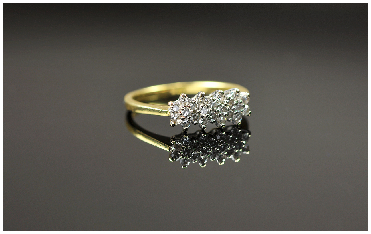 18ct Gold Diamond Set Cluster Ring Fully Hallmarked 750. Diamonds of good colour. Est. 50pts. Size