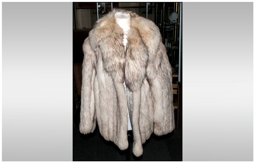 Ladies Blue Fox Fur Jacket, Fully lined. Collar with revers. slit pockets, approximate size 12. - Image 2 of 5