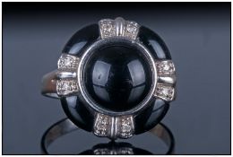 Art Deco Style & Impressive 14ct White Gold Cabochon Cut Black Onyx & Diamond Ring. Marked 585.