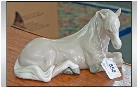 LLadro Figure Of A Recumbent Horse, 8.5" in length. with box.