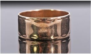 9ct Gold Wedding Band. Hallmark Sheffield 1968. 6.3 grams.