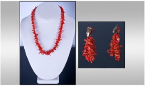 A Vintage Coral Necklace And Matching Bracelet. Necklace 18 inches in length.