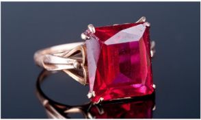 Vintage 9ct Gold Set Emerald Cut Pigeon Red Coloured Stone Ring. Asian gold mark.