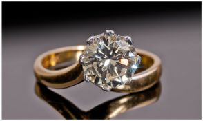 18ct Gold Set Single Stone Diamond Ring. The round brilliant cut diamond of good colour and