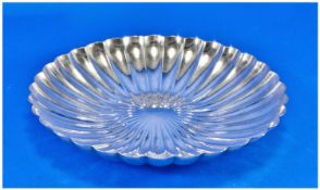 Elkington Silver Plated Fluted Bowl Of Good Quality. Elkington mark to base. 10.5`` in diameter.