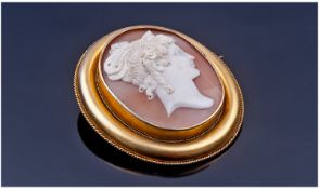 Victorian Very Large and Fine Gold Oval Framed Shell Cameo Brooch Portrait of a Young Woman c 1880.