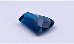 Unmounted Single Stone Faceted Sapphire of Good Colour. Est 7 cts.