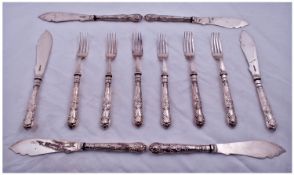 12 Piece Silver Handle Set of Fish Knives and Forks. With Kings pattern handles. Hallmarked