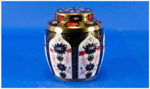 Royal Crown Derby Imari Lidded Ginger Jar. Pattern No.1128. Date 1996. Excellent Condition, 4.5
