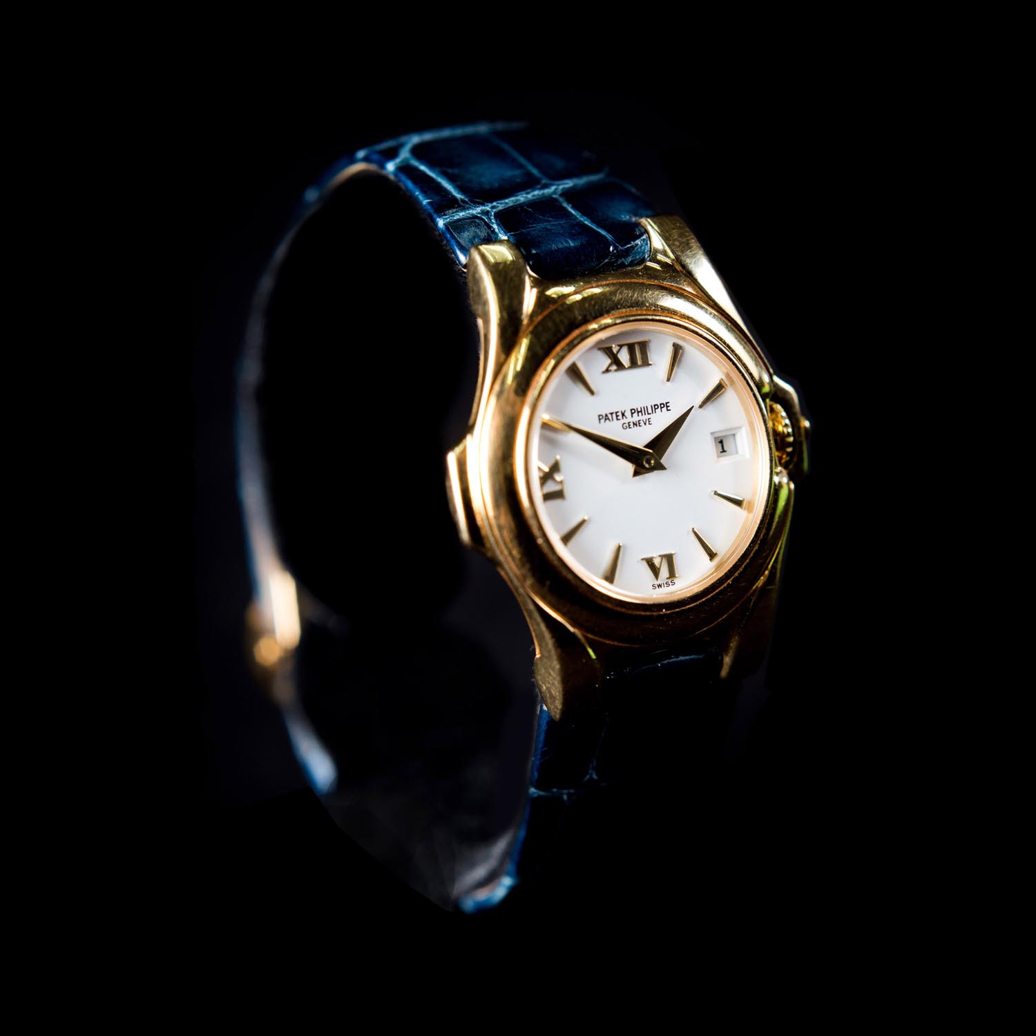 ??????,??SCULPTURE??, 18K??, ???? Rare Patek Philippe 18K Yellow Gold Ladies Watch ref: 4890.