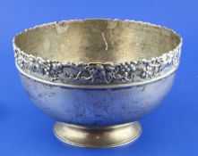 An early 20th century Chinese silver rose bowl by Hung Chong? of Canton & Shanghai, with military