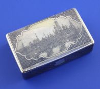 A 19th century Russian 84 zolotnik silver and niello snuff box, decorated with a view of St
