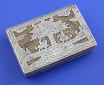 An early 18th century Boscobel oak snuff box, of rectangular form, inset with oak base and lid,