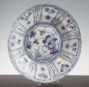 A Chinese Kraak blue and white porcelain dish, late Ming c.1640, painted to the centre with cranes