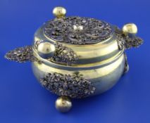 A parcel gilt silver ecuelle and cover, Conrad Wolter, Ohlau, c.1695. circular body, cover and
