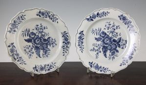 Two Worcester blue and white `Pine Cone` pattern dishes, c.1775, with scalloped rims, shaded