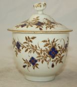 A Worcester Sucrier and cover, late 18th century, decorated with blue and gilt foliage, open