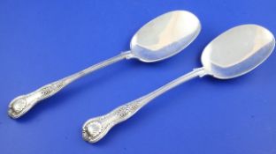 A pair of George V silver Kings pattern serving spoons by Mappin & Webb, London, 1921, 9.75in, 9