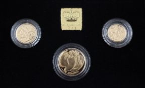 A cased Royal Mint limited edition 1995 Gold Proof Three Coin Sovereign Set, certificate no.0165/