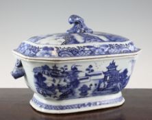 A Chinese blue and white tureen and cover, Qianlong period, painted with figures in a river