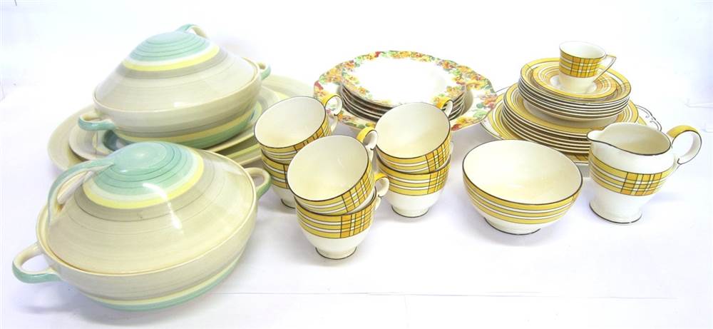 A SUSIE COOPER ART DECO PART DINNER SERVICE together with a Royal Doulton `Nasturtium` seven piece