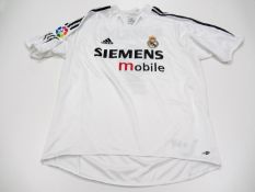 Ronaldo [Luis Nazario de Lima]: a white Real Madrid No.9 La Liga jersey season 2004-05, short-