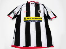 Cristian Molinaro: a black & white striped Juventus No.28 Serie A jersey season 2007-08, short-