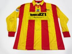 William Viali: a red & yellow striped Lecce No.23 Serie A jersey season 1999-2000, long-sleeved,