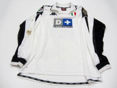 Alessandro Birindelli: a white Juventus No.15 Serie A away jersey season 1998-99, long-sleeved,