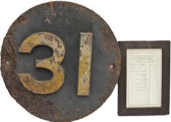 GWR circular C/I Bridge Plate 31 measuring 12" in diameter, from the arches forming the bridge